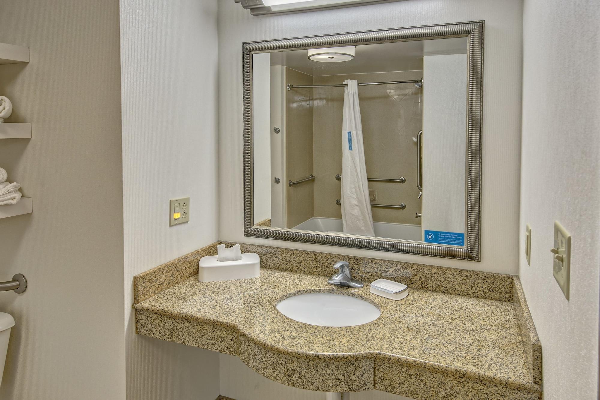 Hampton Inn & Suites Toledo-Perrysburg Rossford Esterno foto
