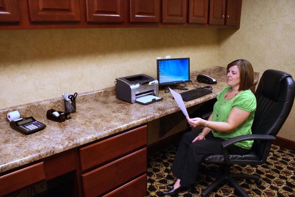 Hampton Inn & Suites Toledo-Perrysburg Rossford Servizi foto